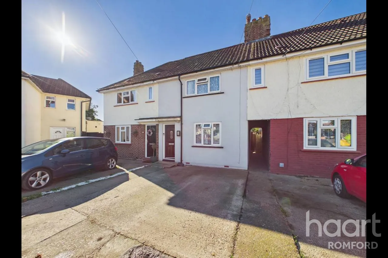 Bellhouse Road, Romford, RM7, photo 19