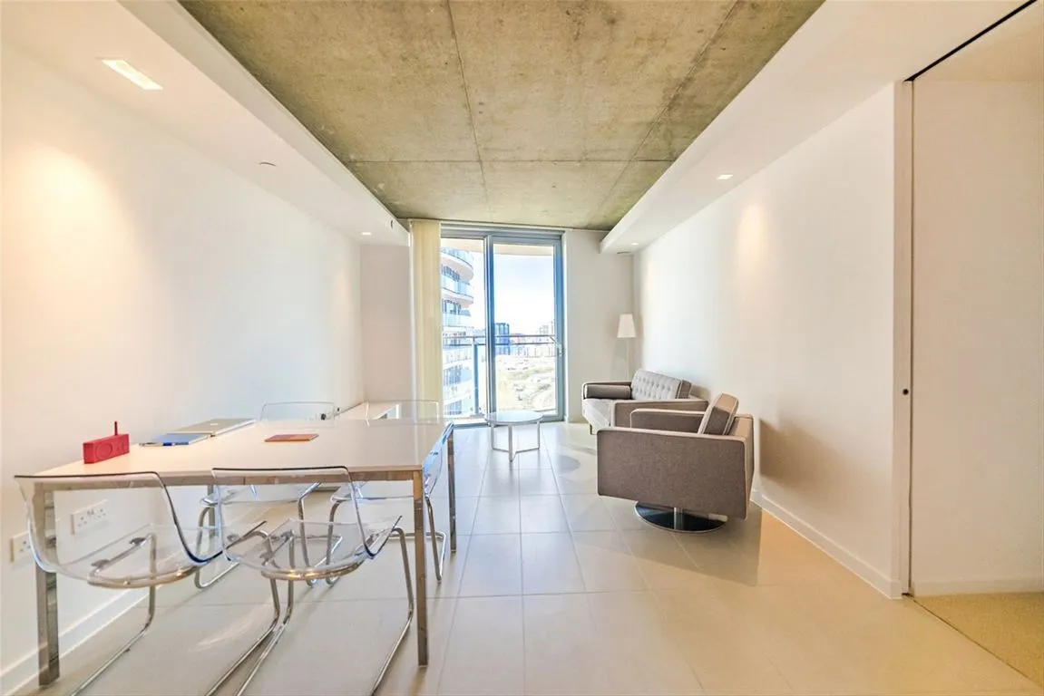 1 bed flat for sale — Tidal Basin Road, Canary Wharf