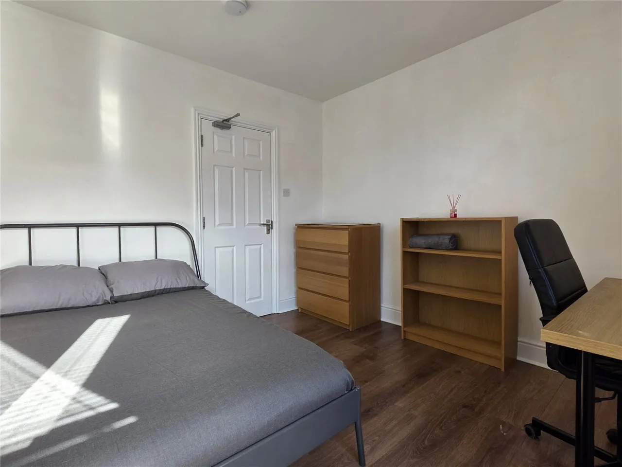Goodliffe Street, Nottingham, NG7, photo 2