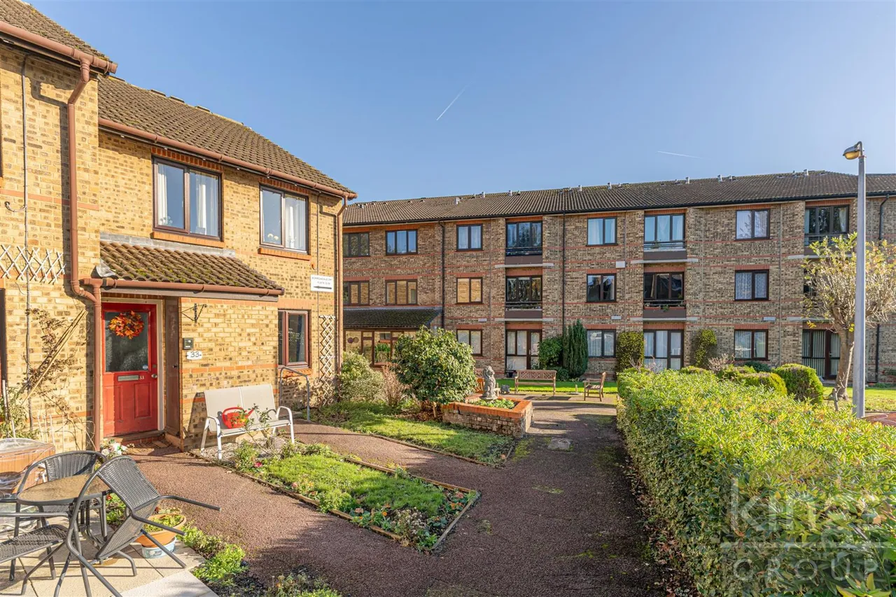 Gordon Hill, Enfield, photo 13