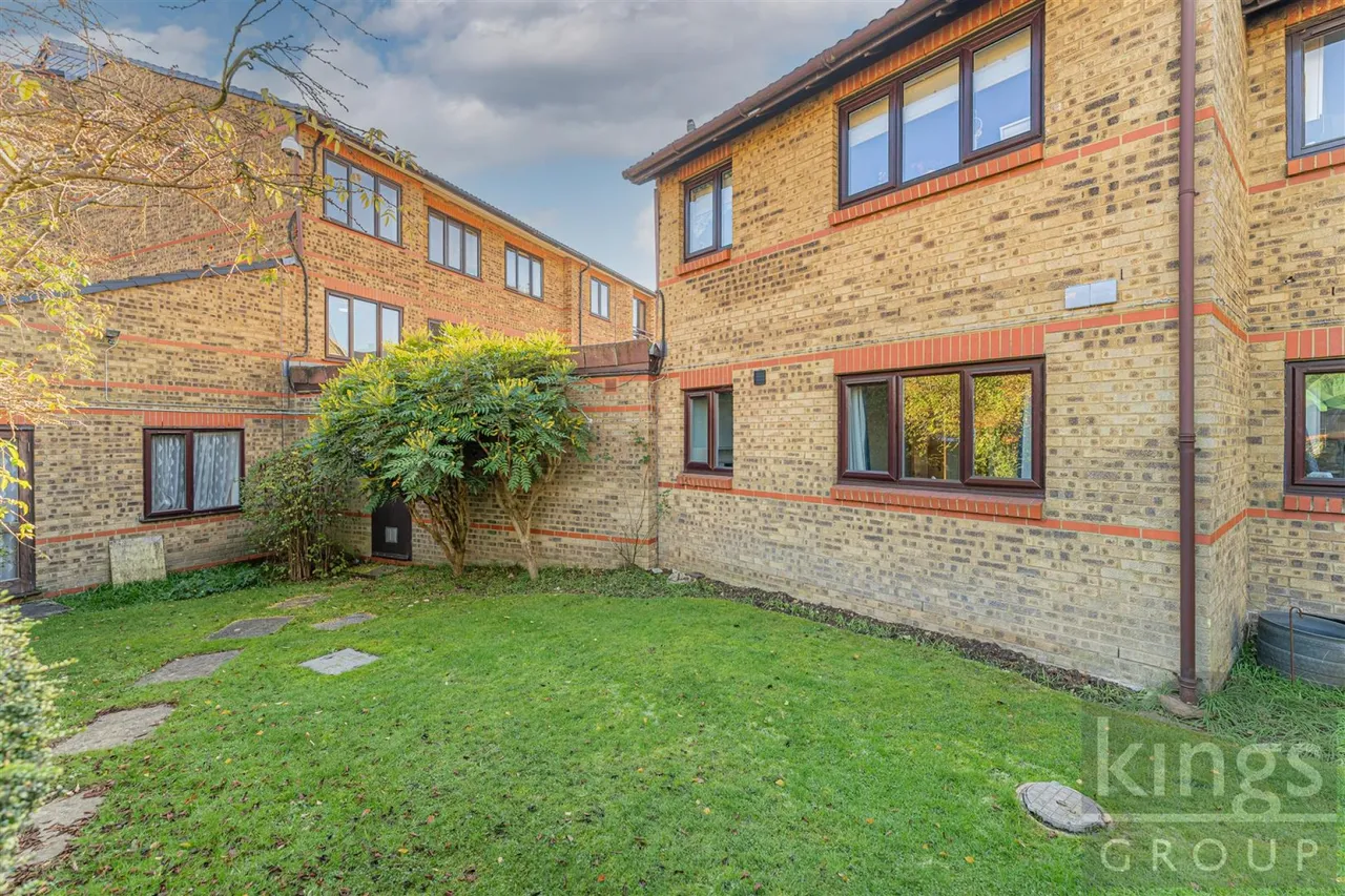 Gordon Hill, Enfield, photo 11
