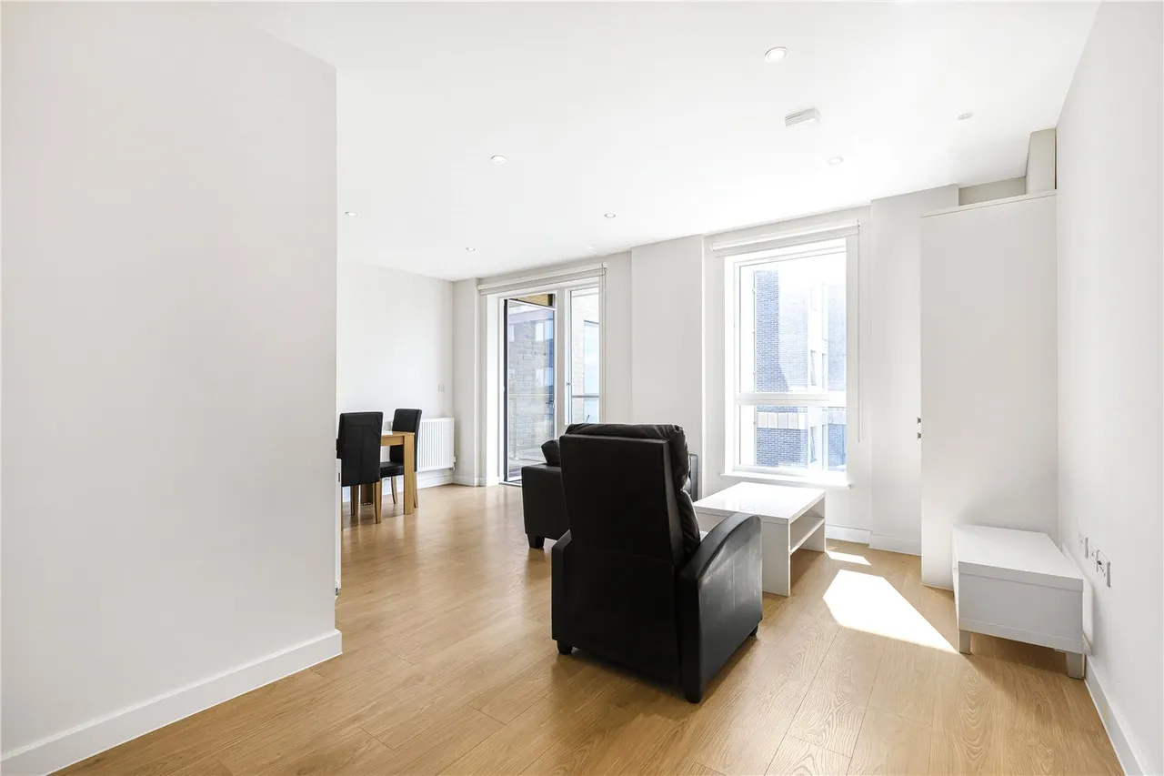 1 bed flat to rent, Boulcott Street, Limehouse, E1