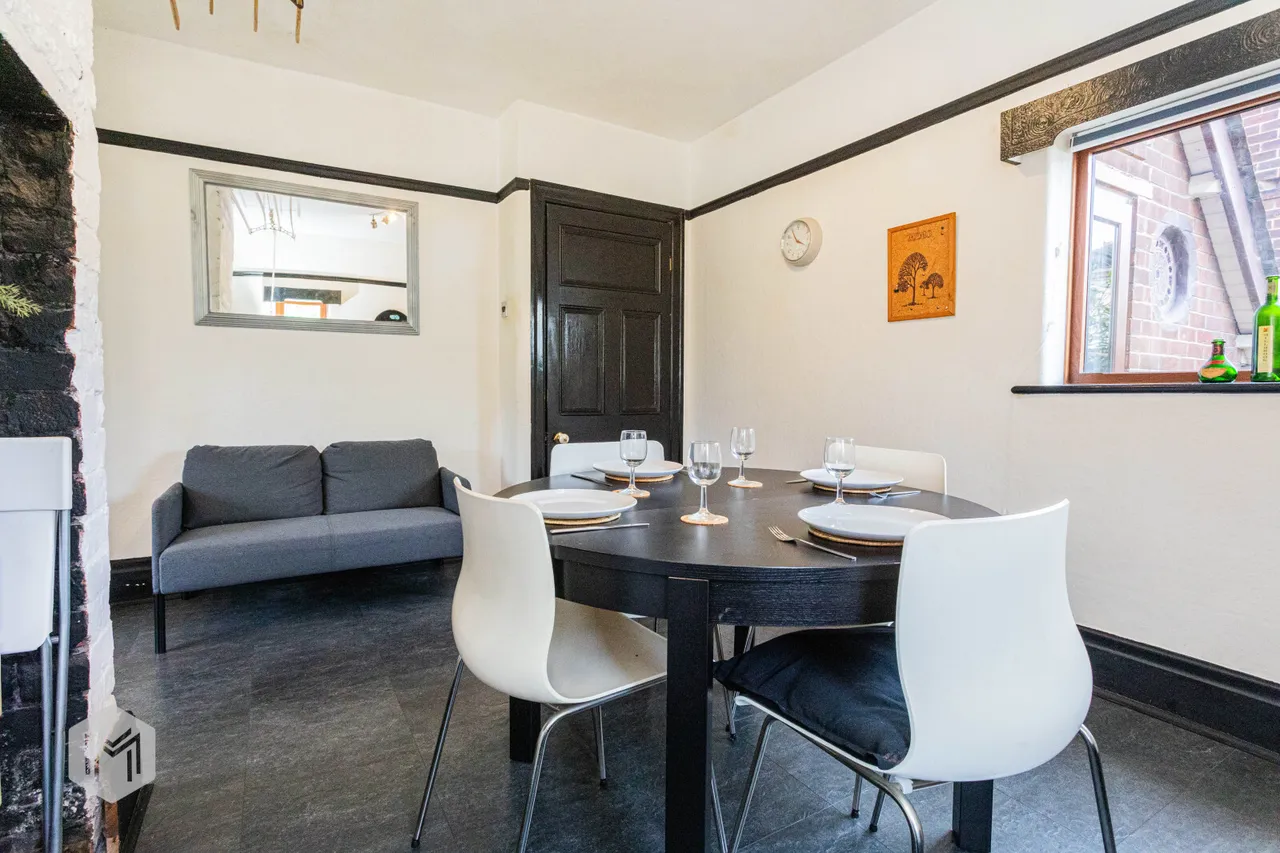 Mill Lane, Atherton, M46, photo 17