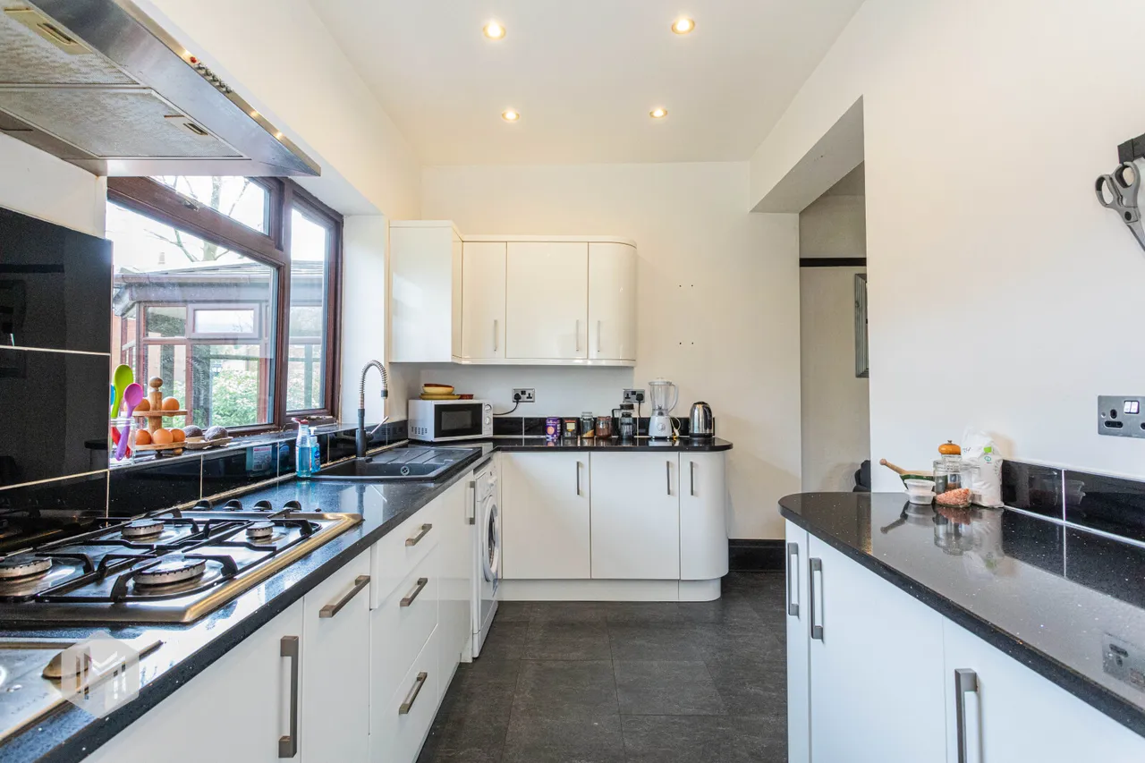 Mill Lane, Atherton, M46, photo 19