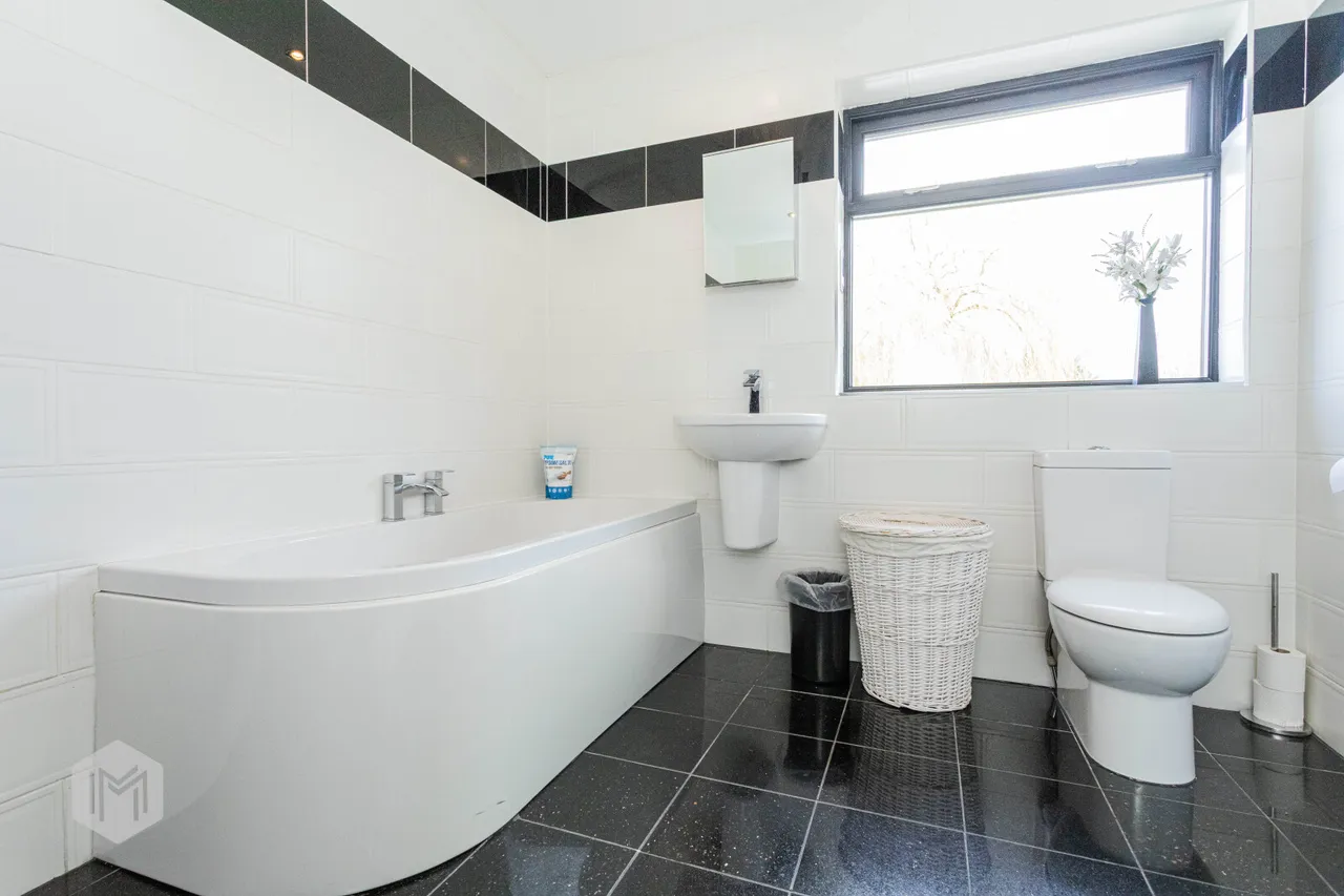 Mill Lane, Atherton, M46, photo 40
