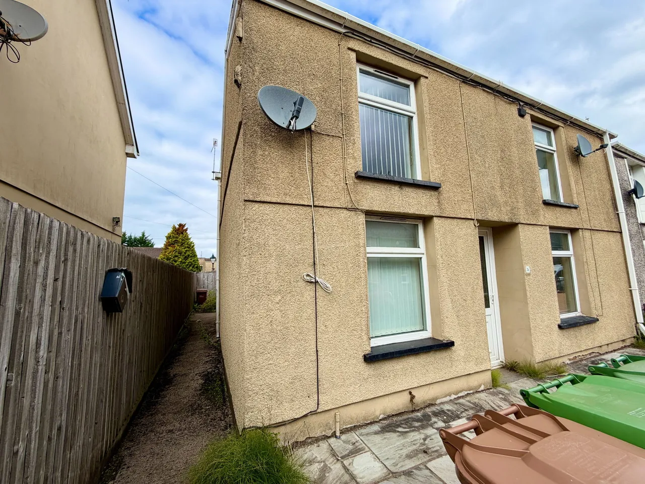 High Street, Nelson, CF46, photo 5