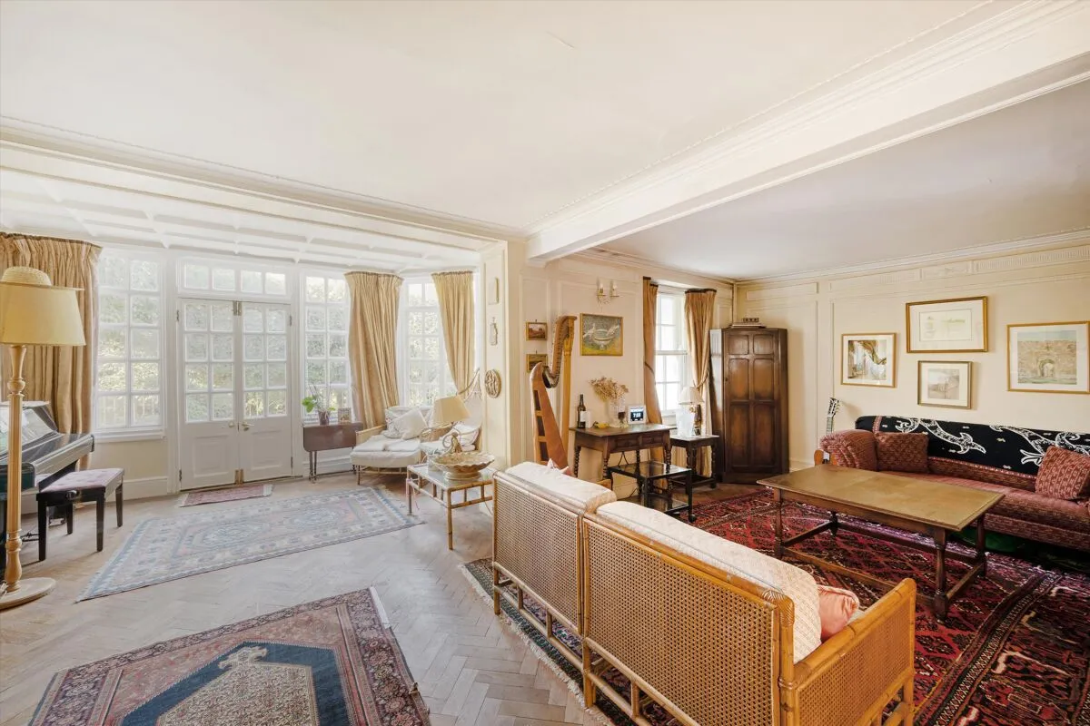 4 bed house for sale, Spaniards Road, Hampstead, NW3