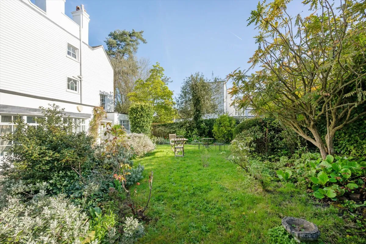 Spaniards Road, Hampstead, NW3, photo 20