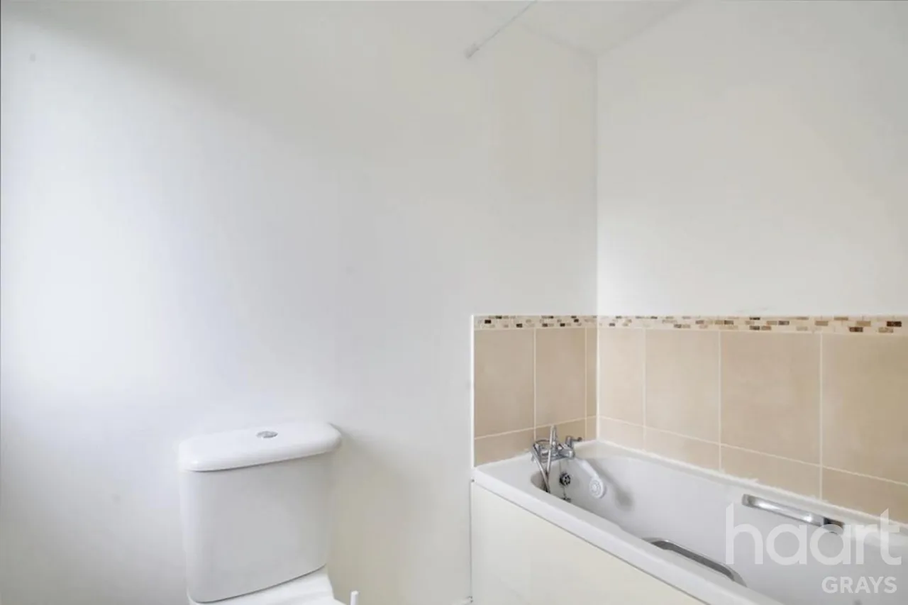 The Rookery, West Thurrock, RM20, photo 12