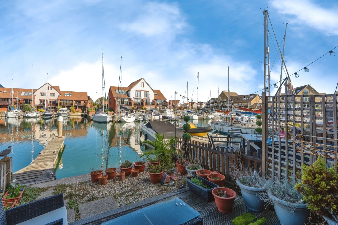 Newlyn Way, Port Solent, PO6, photo 19