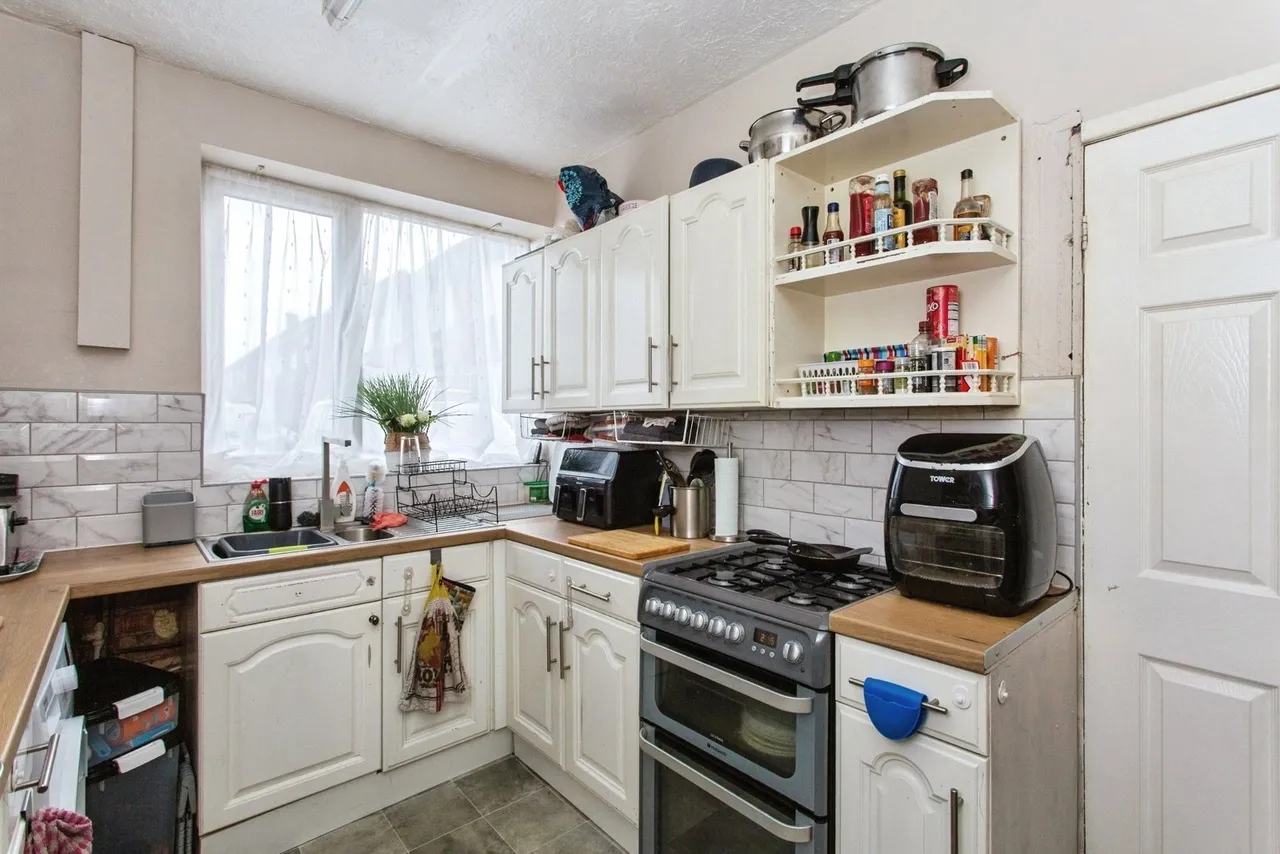 Leadale Green, Leyland, PR25, photo 7