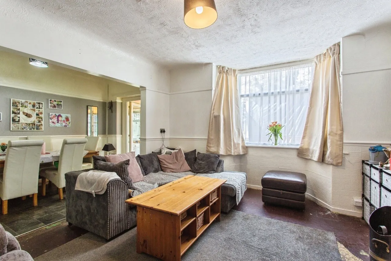 Leadale Green, Leyland, PR25, photo 4