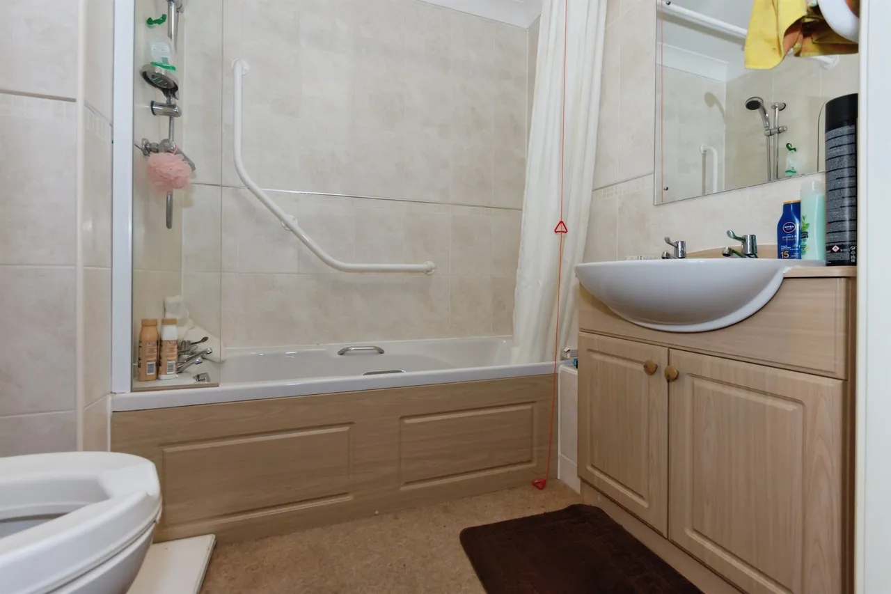Stratford Road, Hall Green, B28, photo 11