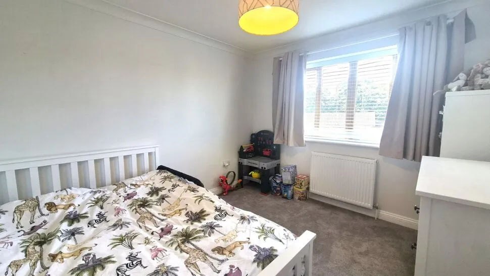 High Green Court, Bridlington, East Yorkshire, YO16, photo 8