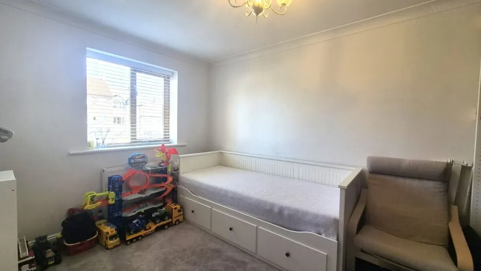 High Green Court, Bridlington, East Yorkshire, YO16, photo 9