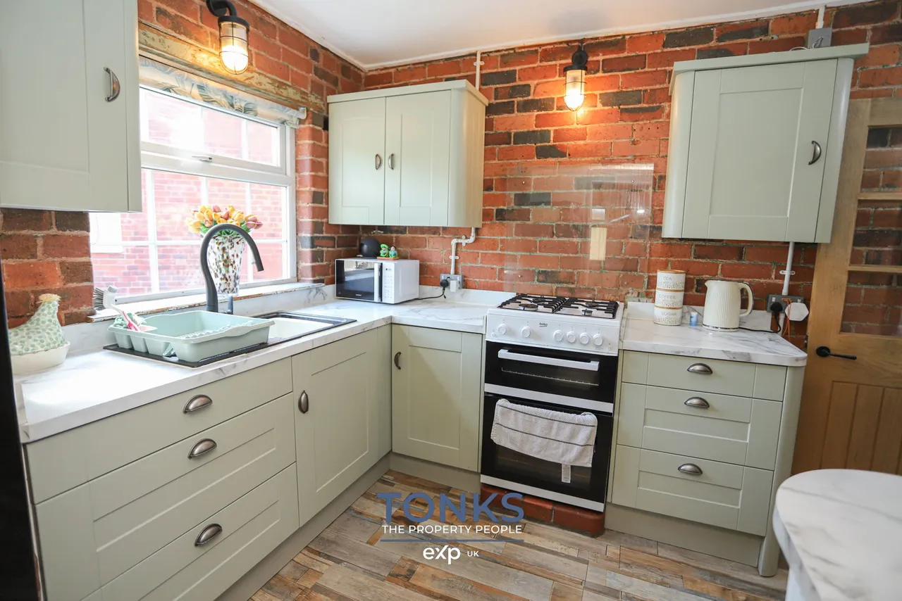 Downing Street, Halesowen, B63, photo 7