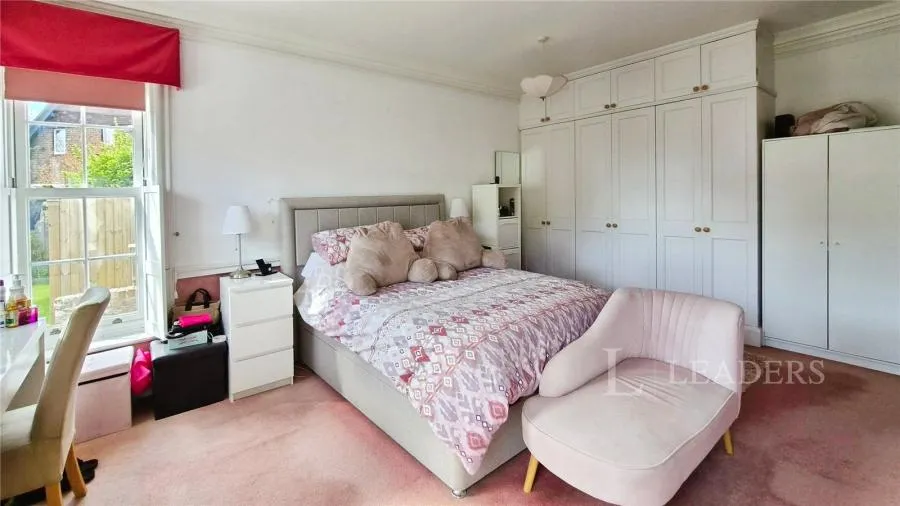 Aldwick Avenue, Aldwick, PO21, photo 8