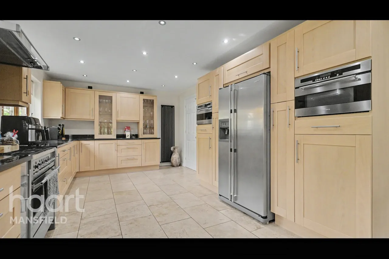 Birch Grove, Mansfield, NG18, photo 7