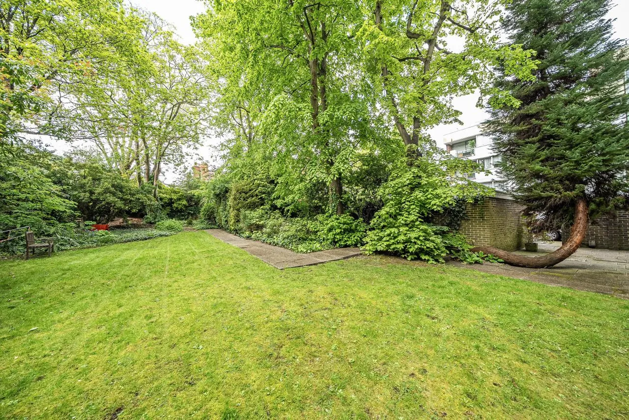 Eton Avenue, Belsize Park, NW3, photo 10