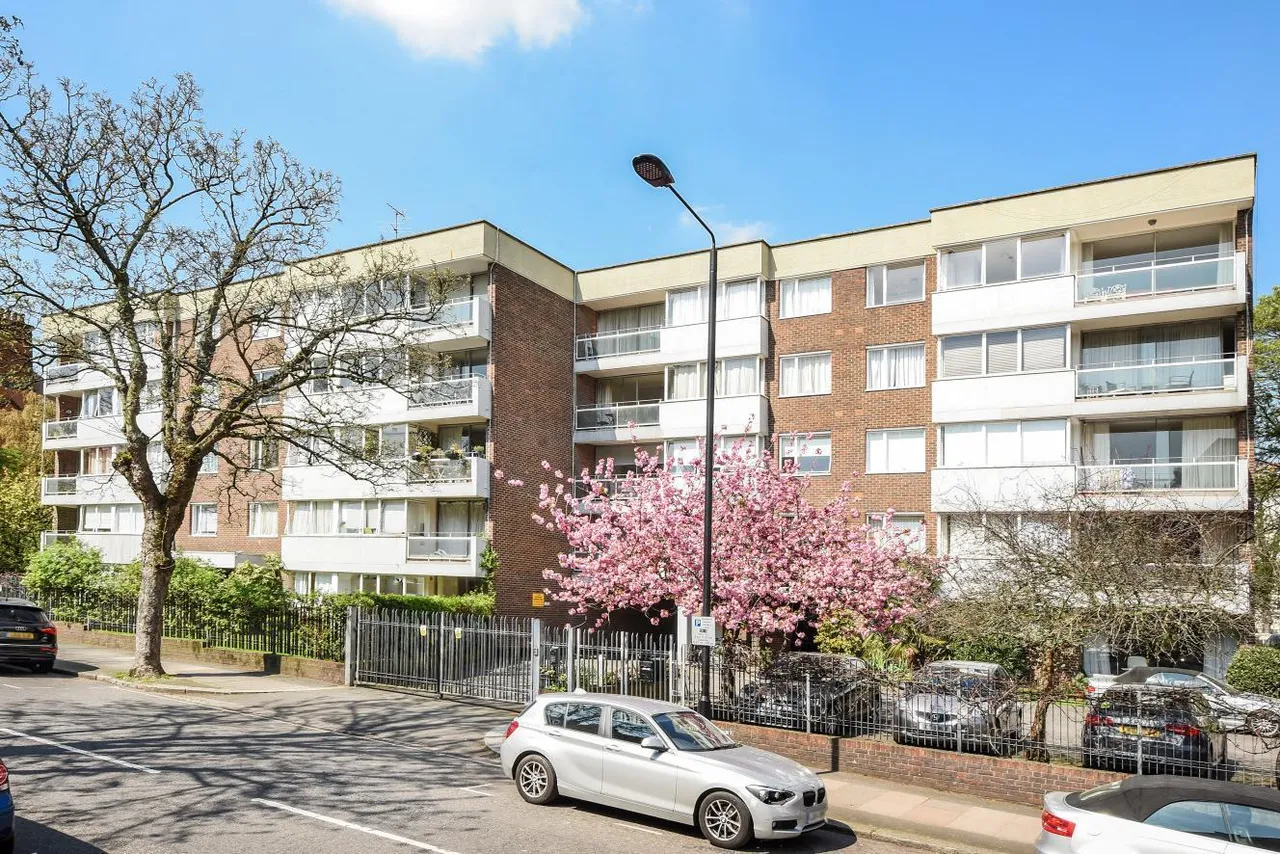 Eton Avenue, Belsize Park, NW3, photo 6