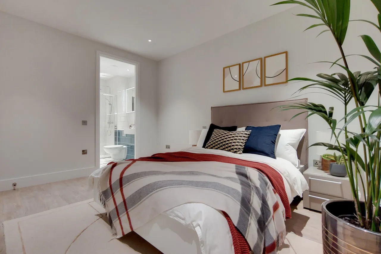 Flat 27, Uncle Wembley, 3 Park Lane, photo 5