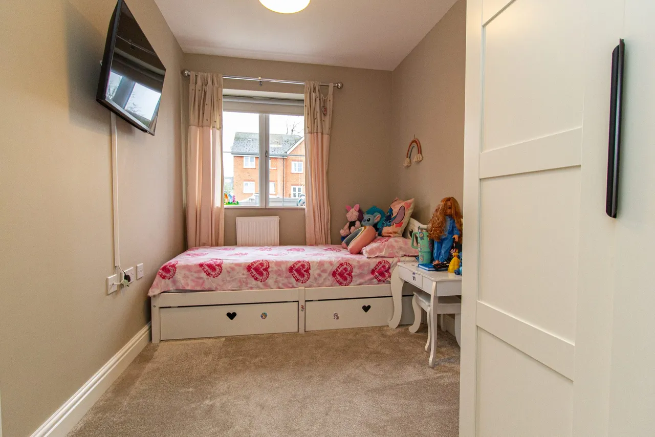 Rana Drive, Church Crookham, Fleet, GU52 8AJ, photo 15