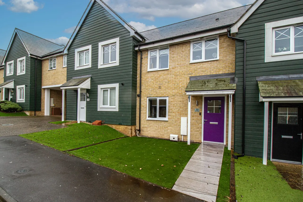 3 bed house for sale — Rana Drive, Church Crookham, Fleet, GU52 8AJ