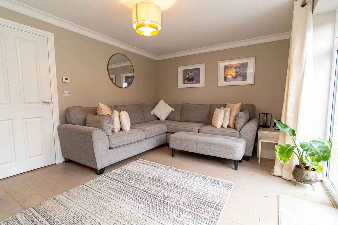 Rana Drive, Church Crookham, Fleet, GU52 8AJ, photo 4
