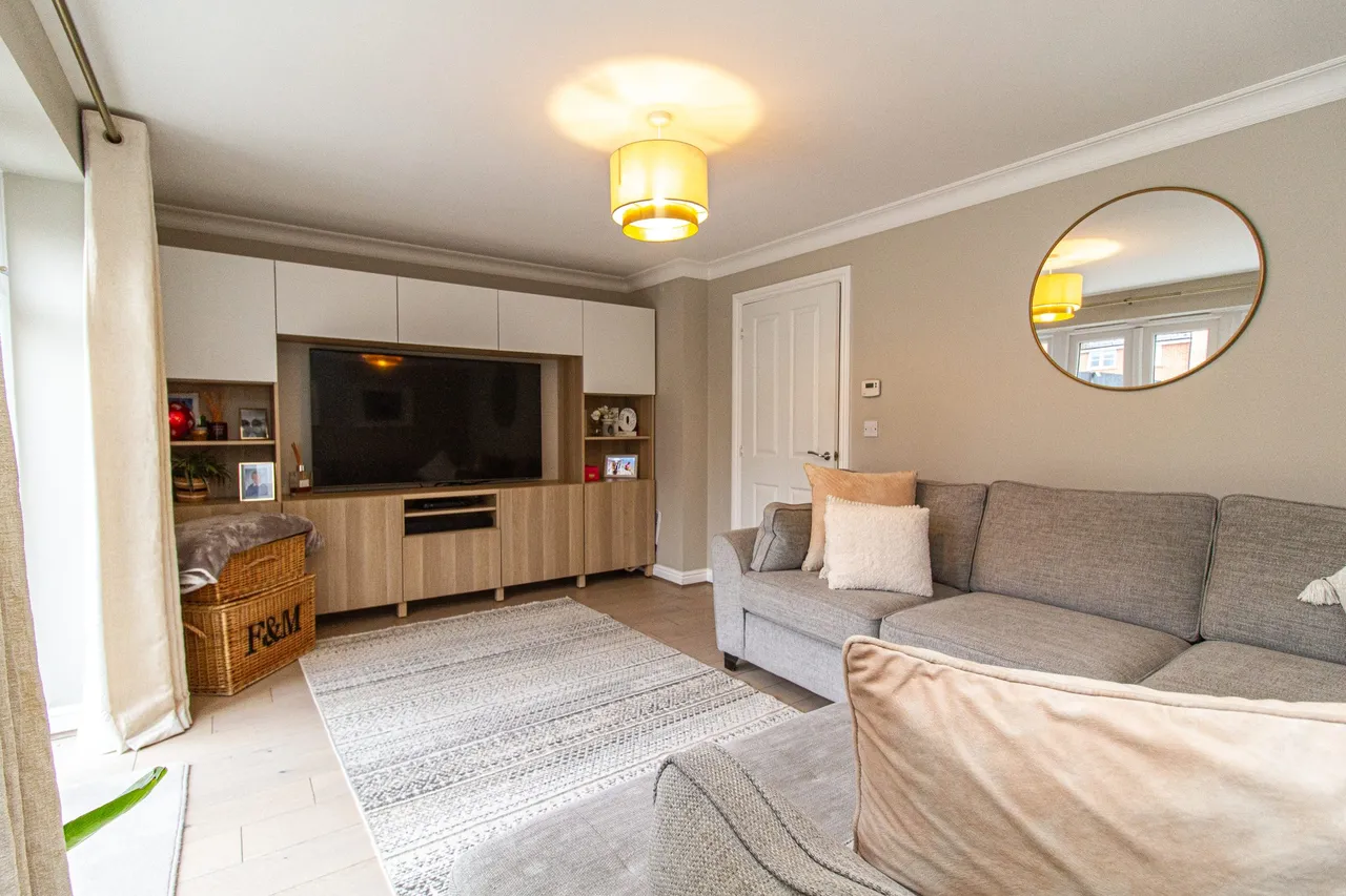 Rana Drive, Church Crookham, Fleet, GU52 8AJ, photo 9