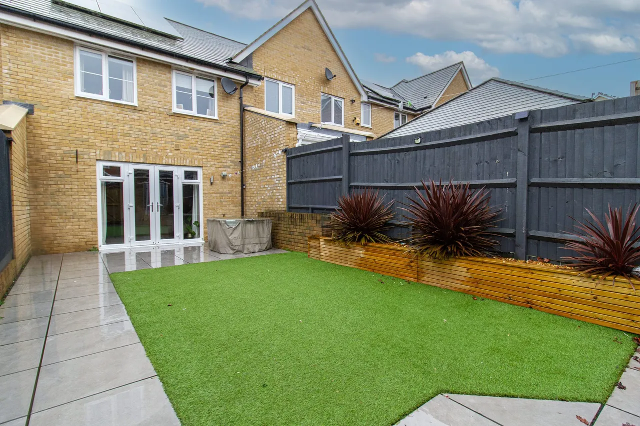 Rana Drive, Church Crookham, Fleet, GU52 8AJ, photo 17