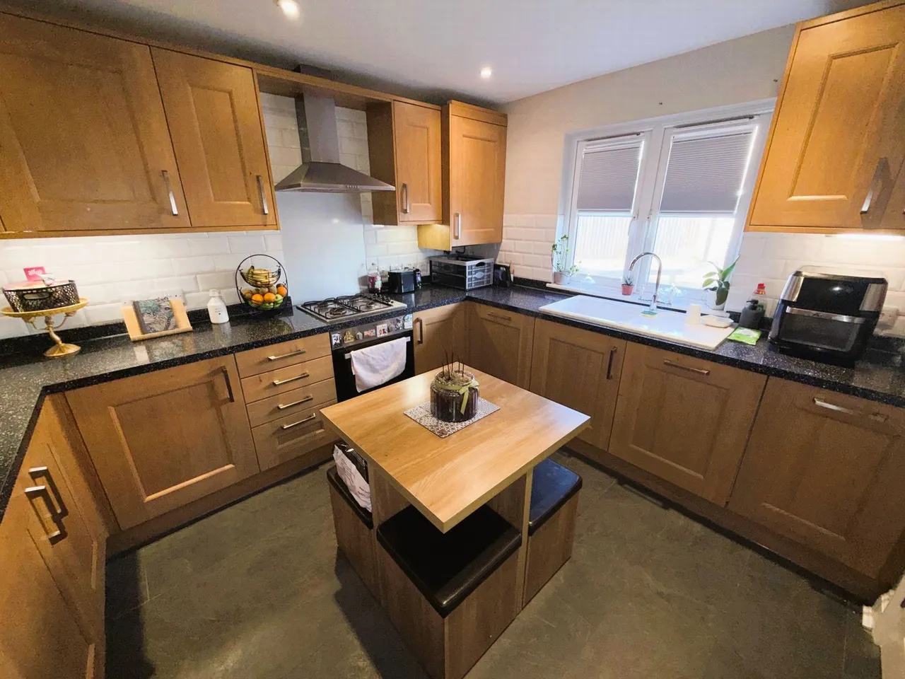 Spriteshall Lane, Trimey St Mary, Felixstowe, Suffolk, IP11 9QY, photo 5