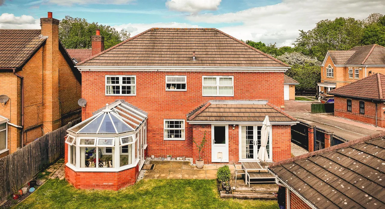Richmond Close, Heatherton Village, photo 24