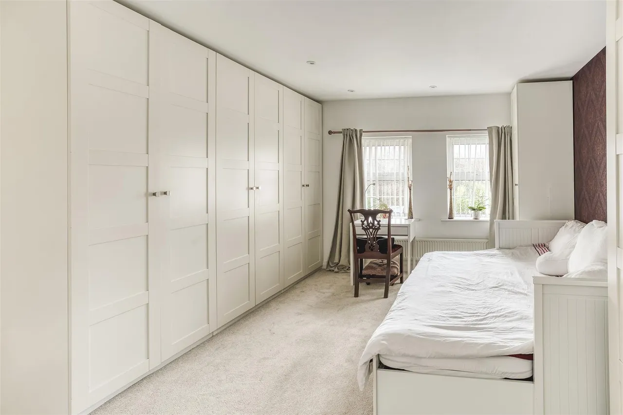 Richmond Close, Heatherton Village, photo 14