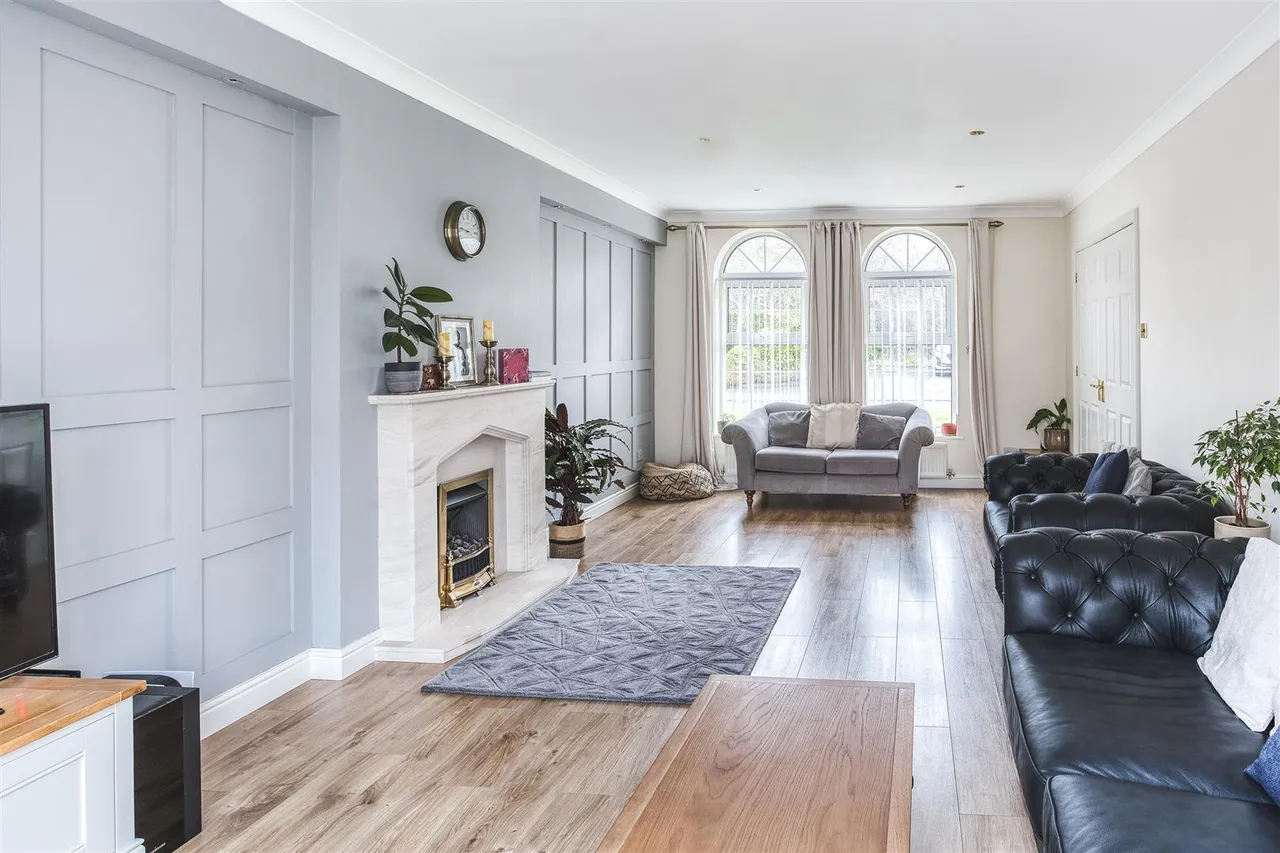 Richmond Close, Heatherton Village, photo 6