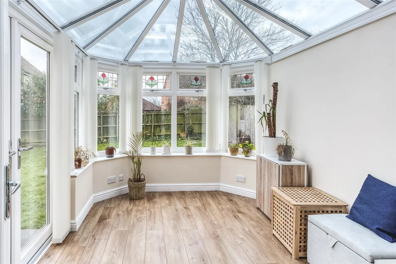 Richmond Close, Heatherton Village, photo 12