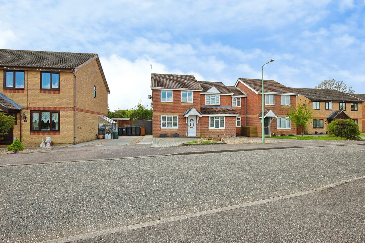 Pyes Meadow, Bury St. Edmunds, IP30, photo 16