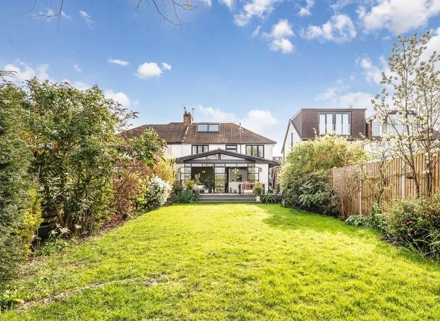 Summer Avenue, East Molesey, KT8, photo 13