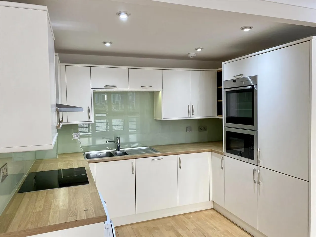 Langbourne Place, Westferry Road, London, photo 4