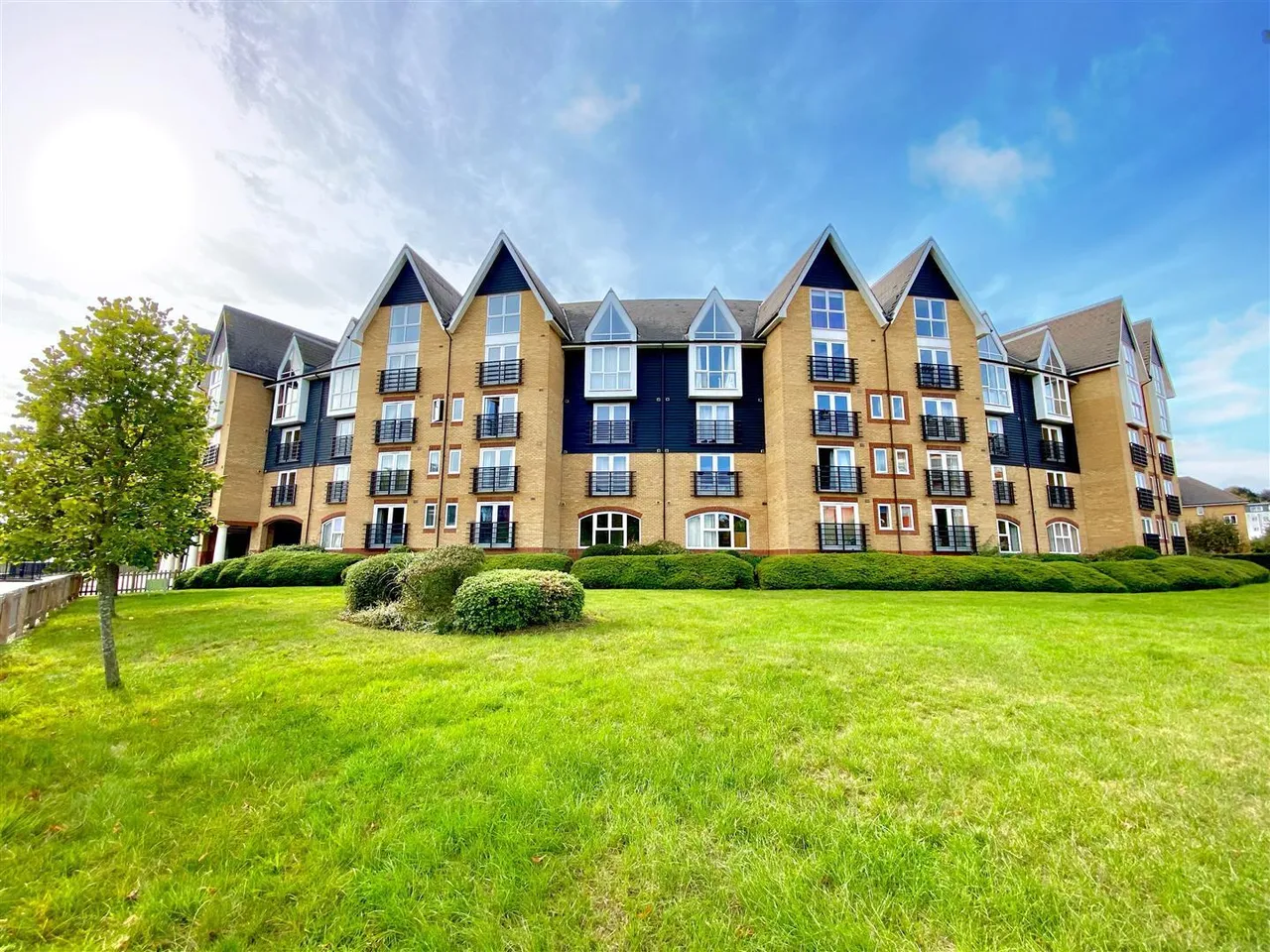 1 bed flat to rent, Scotney Gardens, ME16