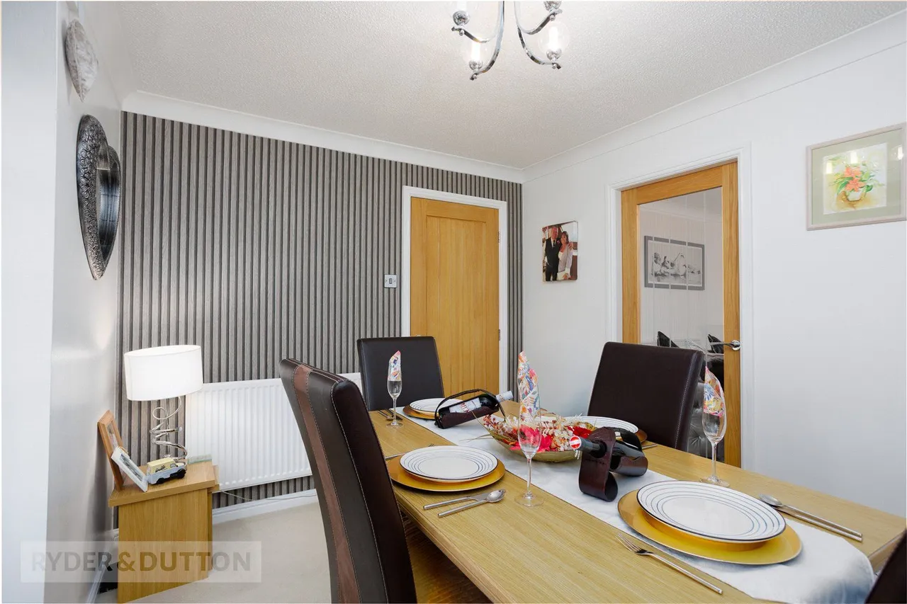 Old Kiln Lane, Grotton, OL4, photo 8