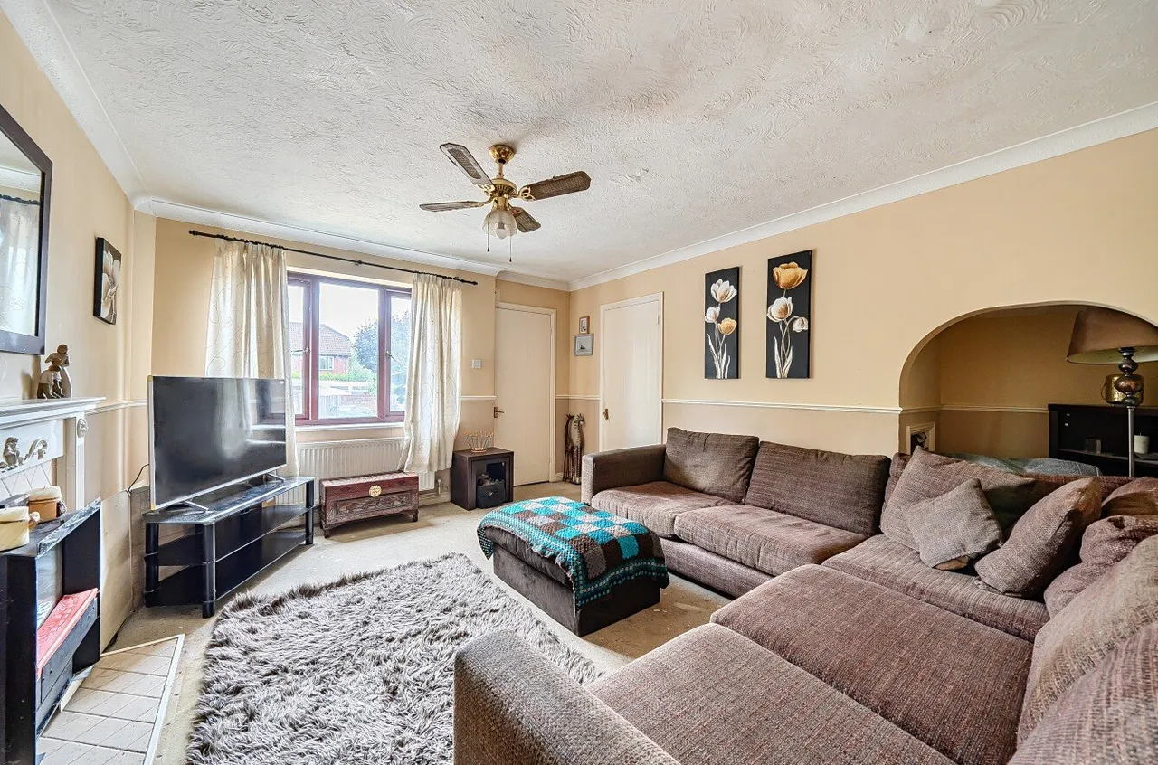 The Foxgloves, Hedge End, SO30, photo 2