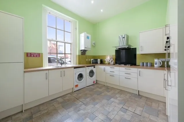 Avenham Terrace, Preston, Lancashire, PR1 3SY, photo 4