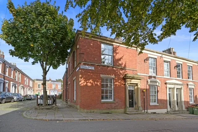 1 bed student accomodation to rent — Avenham Terrace, Preston, Lancashire, PR1 3SY
