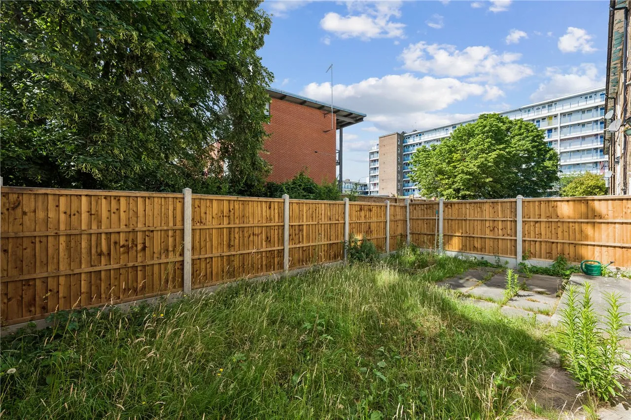 Stevens Avenue, London, E9, photo 8