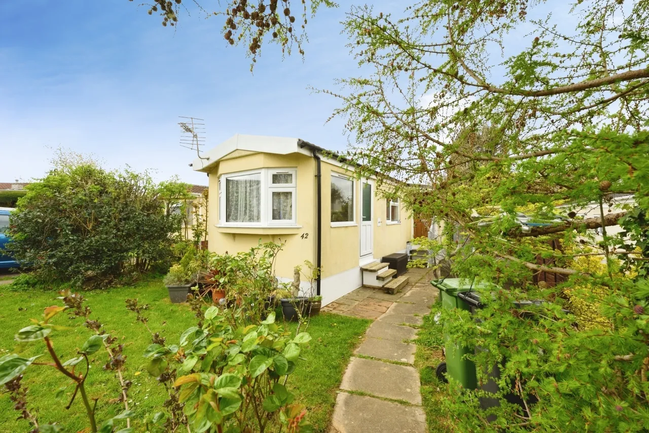 Boxhill Road, Tadworth, KT20, photo 2