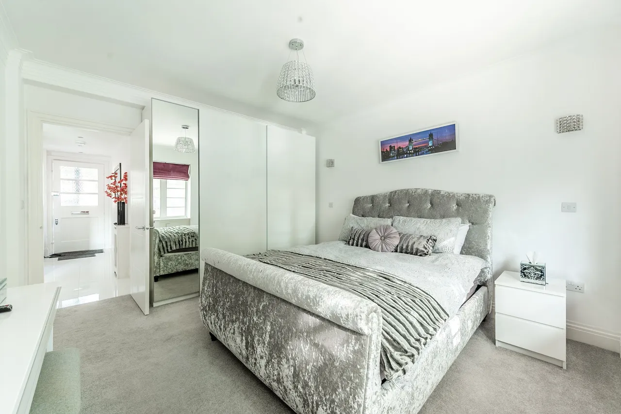 38 Redcliffe Close, 274 Old Brompton Road, London, photo 6