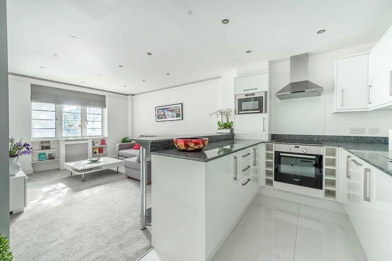 38 Redcliffe Close, 274 Old Brompton Road, London, photo 8