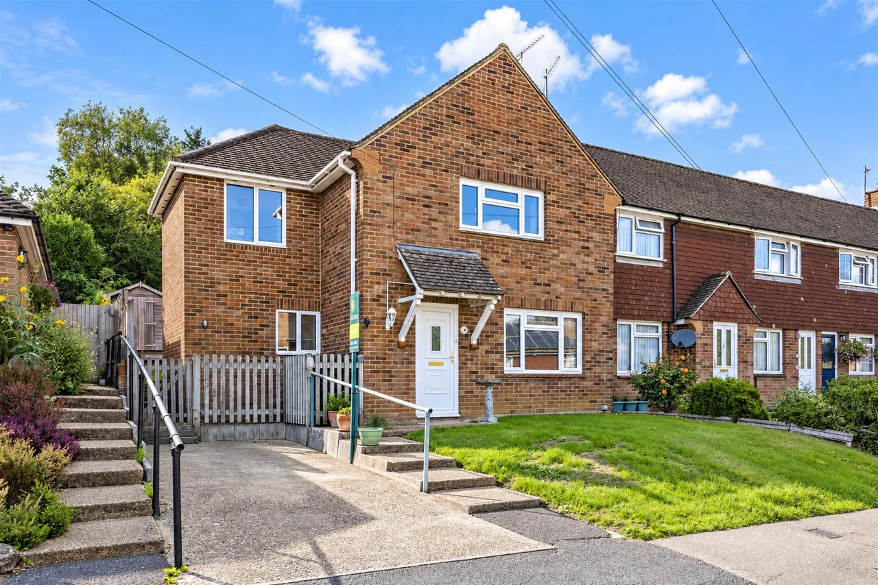 3 bed house for sale — Deans Meadow, Barcombe, Lewes, BN8 5DX