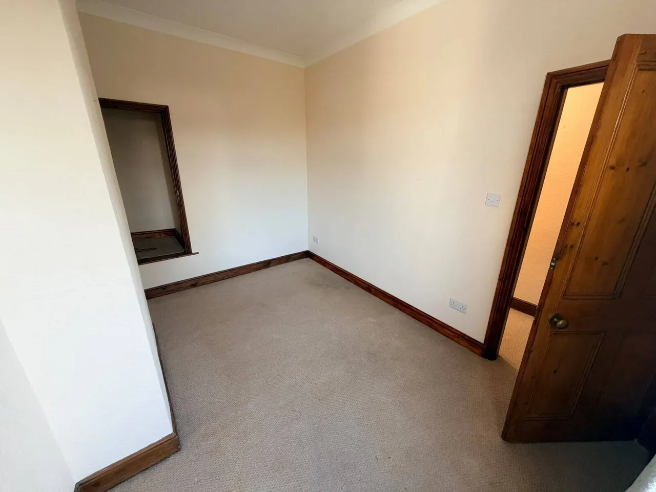 Market Street, Clay Cross, S45, photo 7