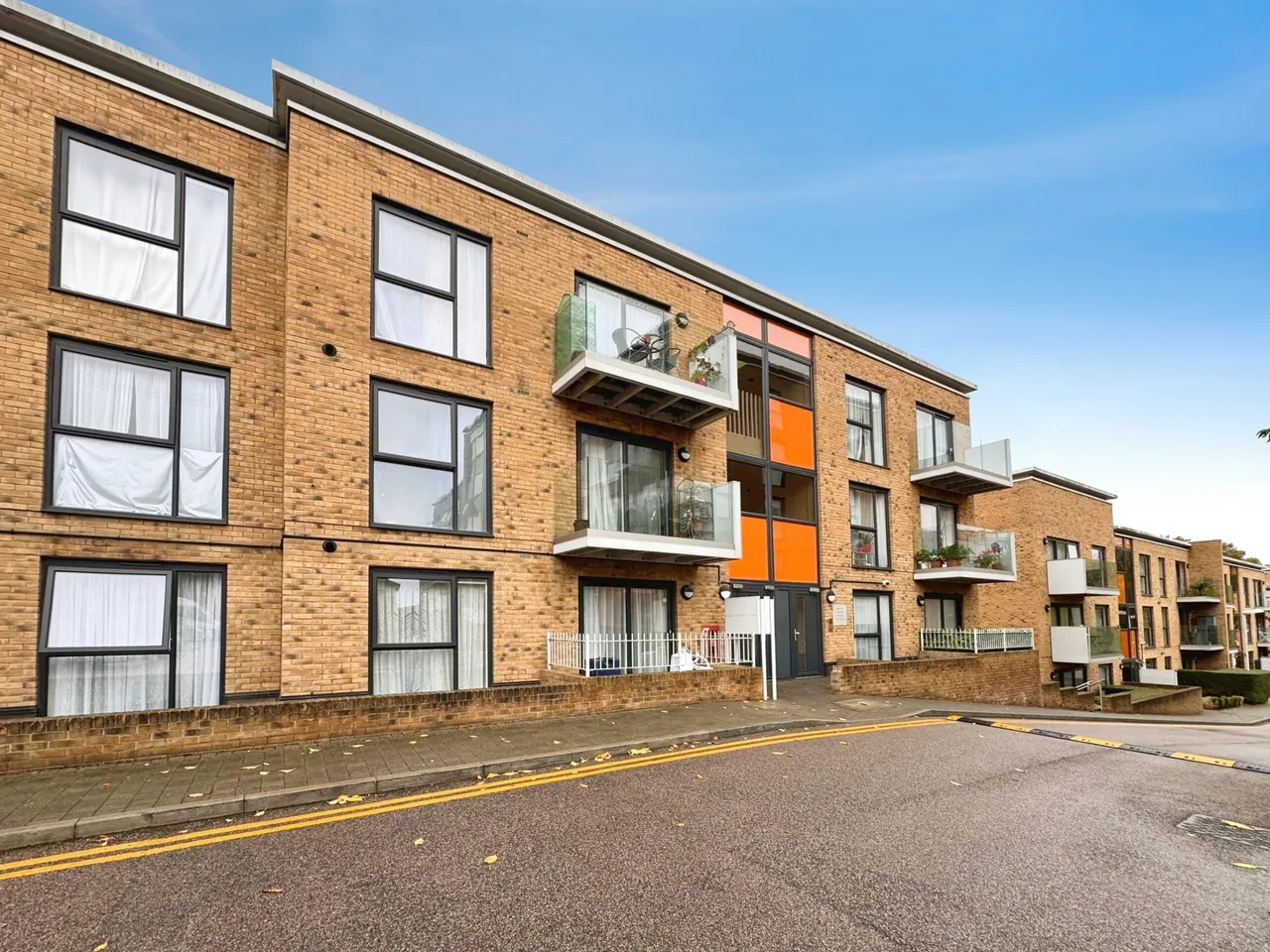 Zodiac Close, Gemini Court, HA8, photo 10
